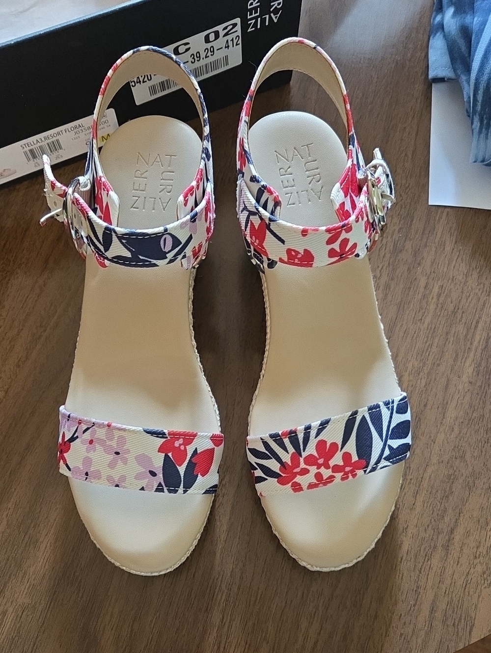 NIB Naturalizer Stella Resort Floral Espadrille Wedge Sandals - Size 9